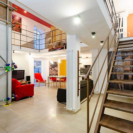 Joivy Vibrant Open-Plan Apt For 6 In Historic Centre Génova Exterior foto